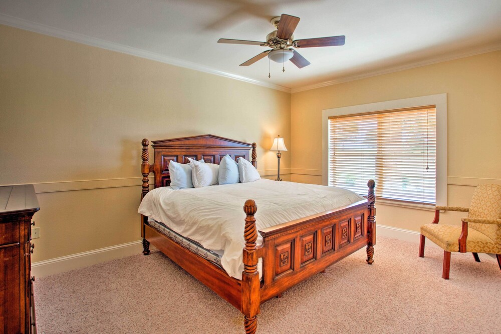 Spacious Stallion Lake Ranch Home w/ Patio view 4