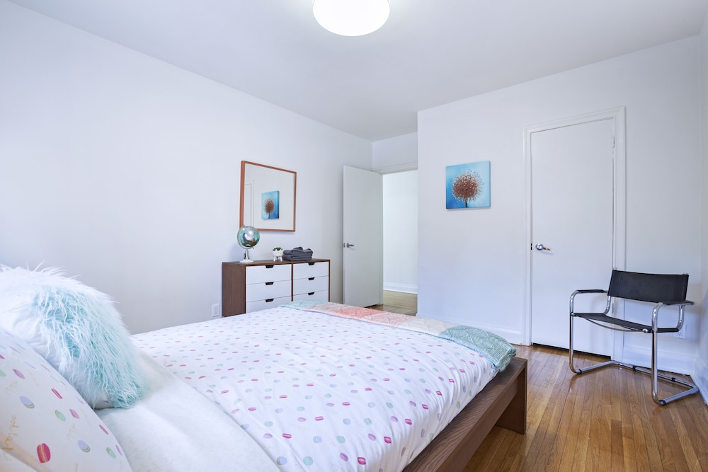 Vibrant Apartment in Forest Hill (Free Parking) - Image 2