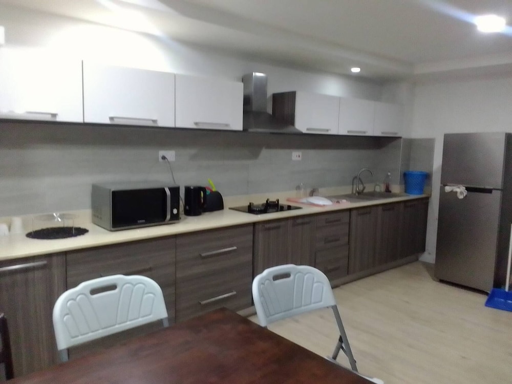 2 Bedroom Apartment With 2 Pools