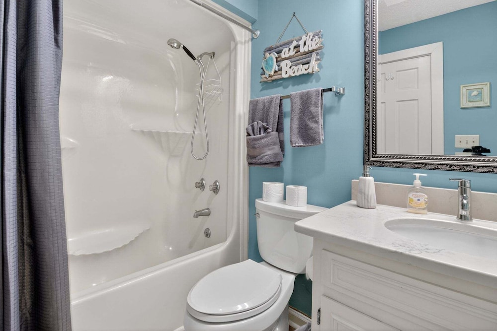 Ocean View Condominium 2 Bedroom Condo