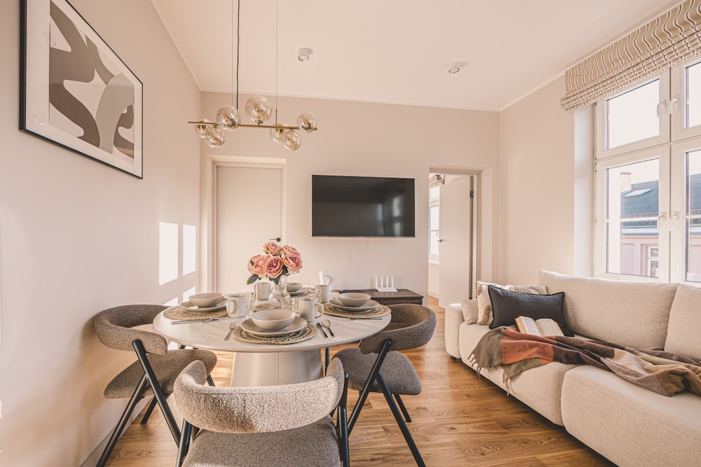 Clarisa - Stylowy Apartament 10 min od Starego Rynku