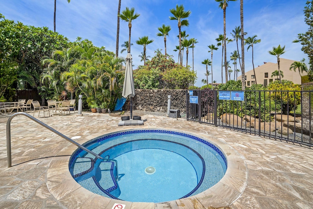 Summer Sale! Deluxe Modern Renovation, Split-ac, Kamaole Sands 4-411, Book Now!