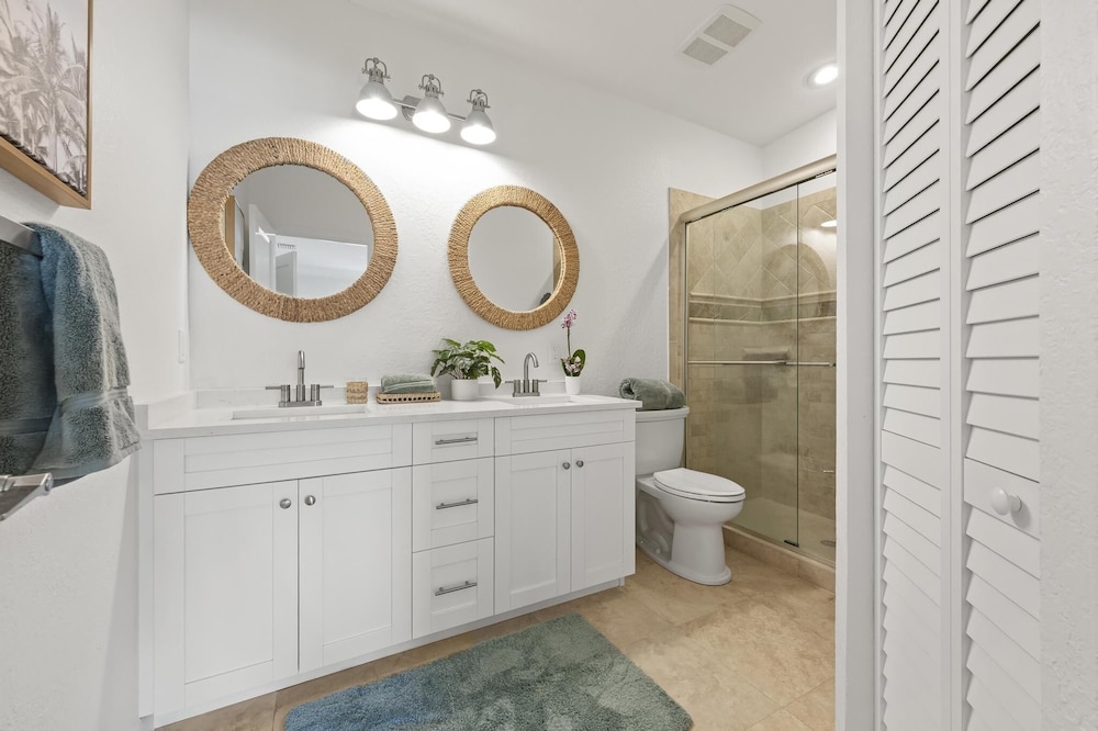 Latitude Adjustment Ami 3 Bedroom Home
