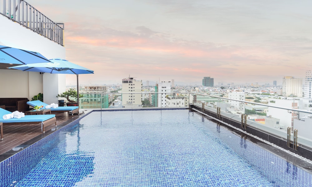 Sana Da Nang Beach Hotel 51