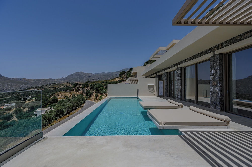 Pyrgos Exquisite Villas