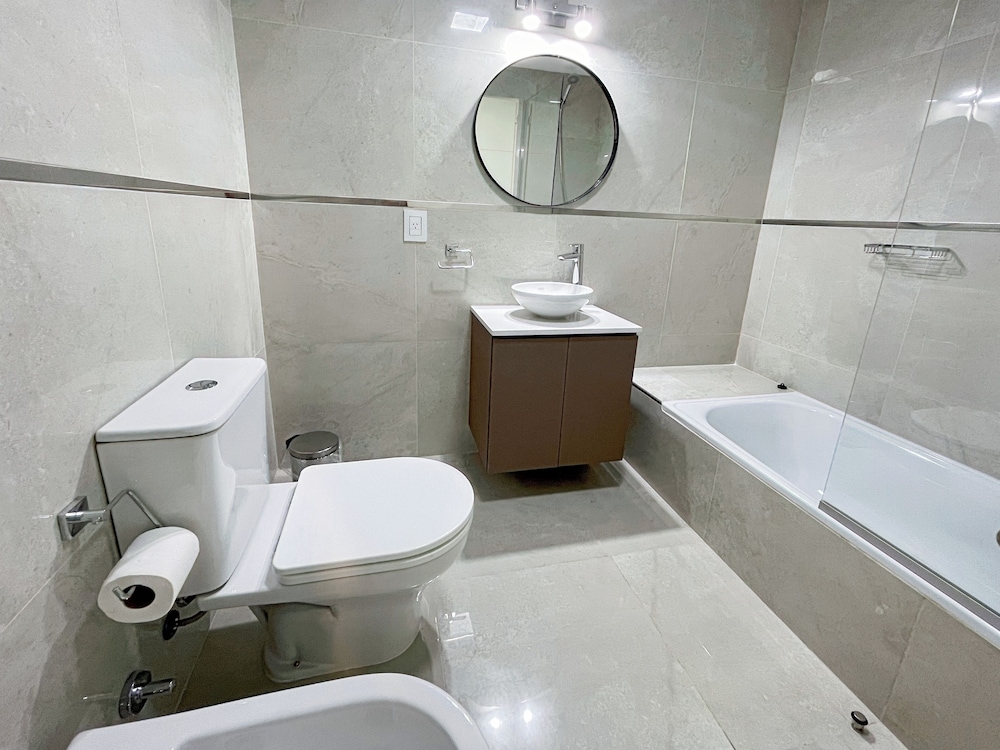 Ayres Suites Moreno