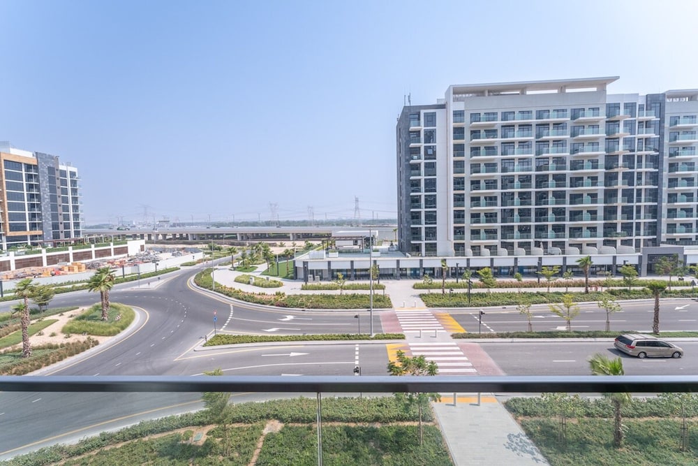 Serene Studio Apartment at Azizi Riviera Near to Burj Khalifa