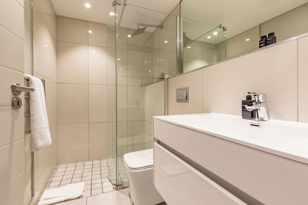 Docklands Deluxe Apartments by ITC Hospitality