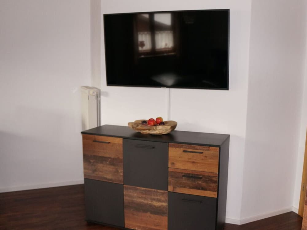 Bader Modern Retreat
