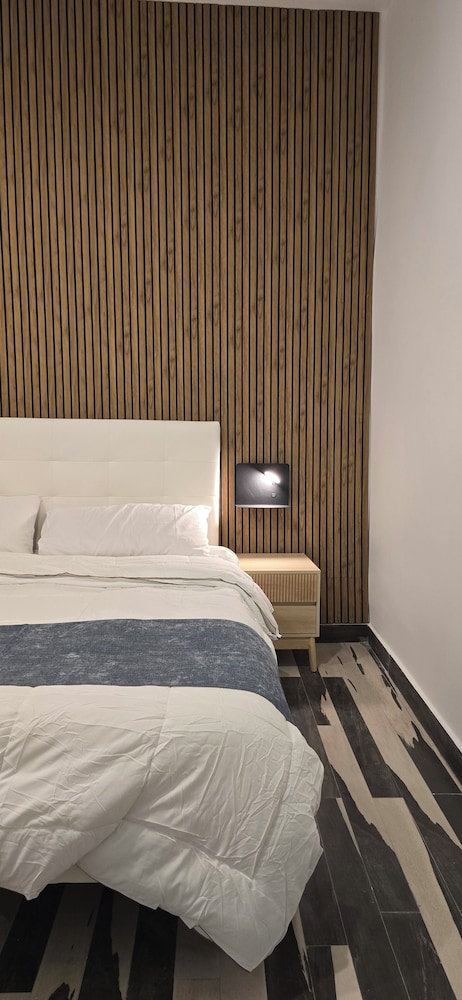 Napoli Central Stay