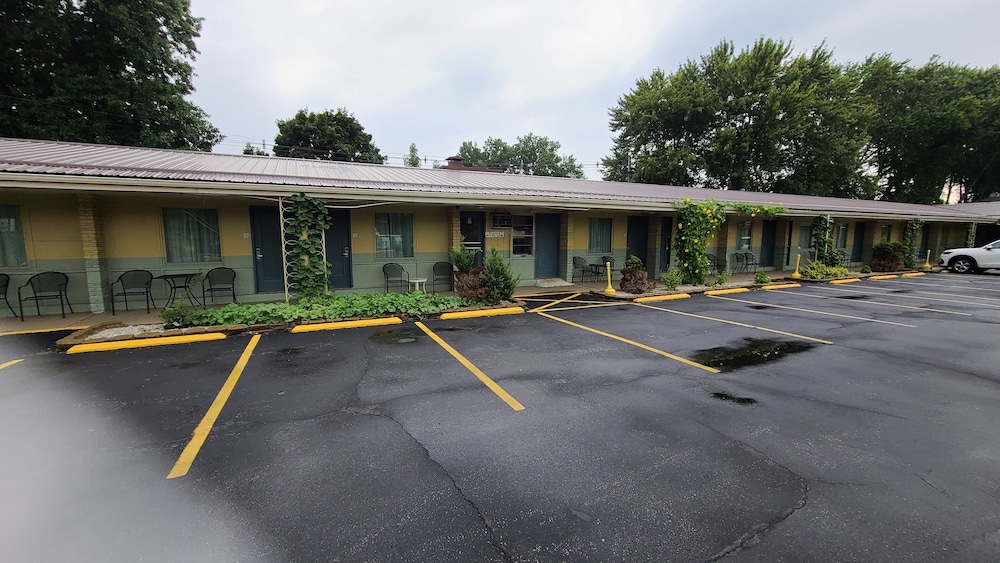 Presque Isle Motel