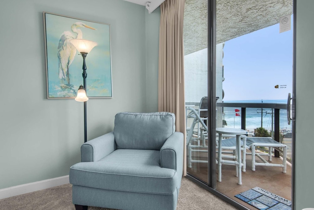 Surfside Resort #404