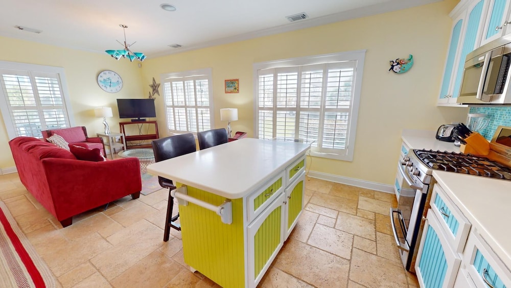 15 17th Street by Tybee Vacation Rentals