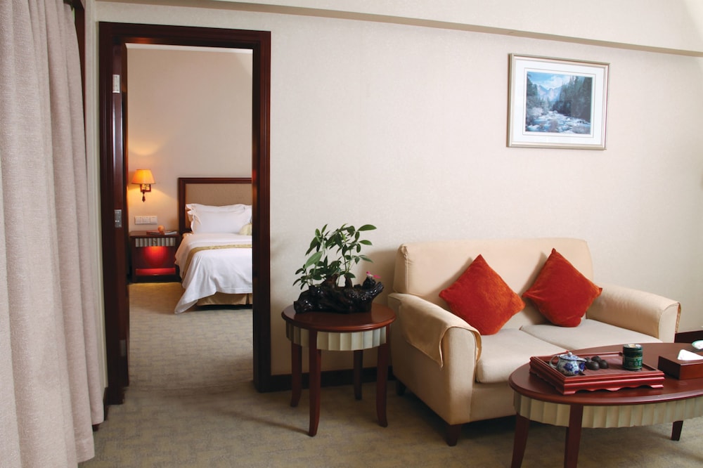 Bolton Hotel Dongguan view 5