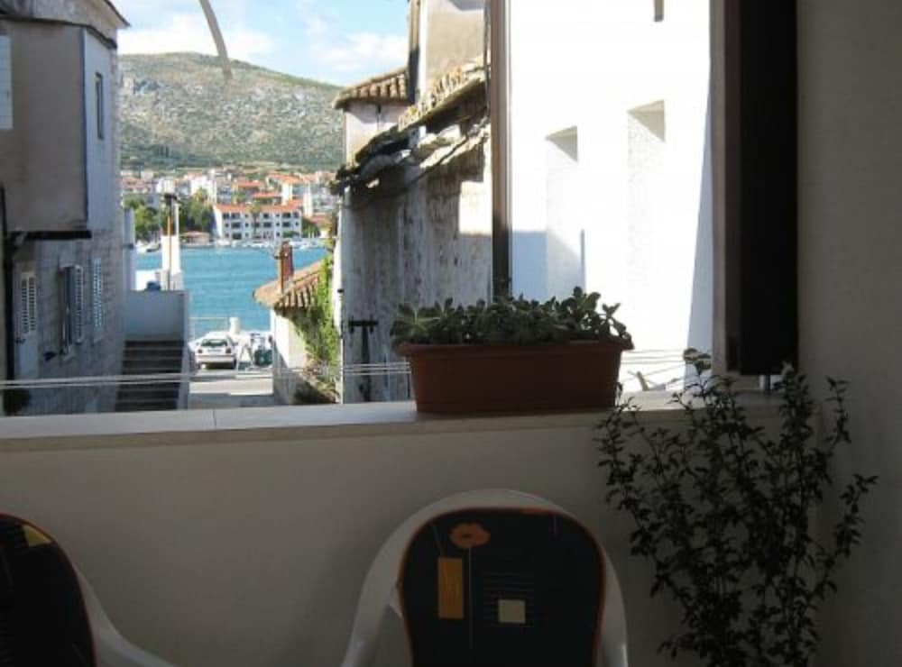 Klaudijas Charming Apartments & Rooms
