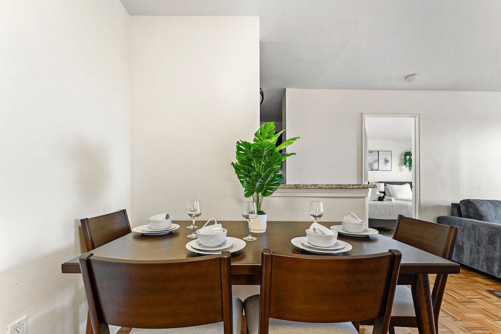 Furnished Apartment Near Longwood