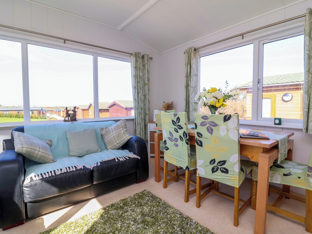 Daffodil Lodge