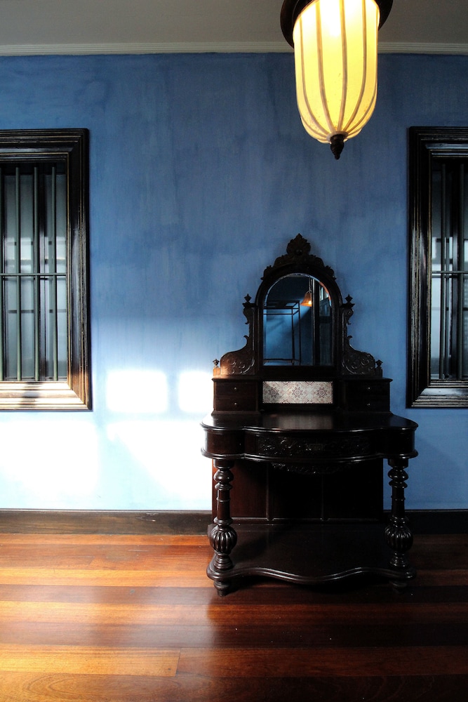 Cheong Fatt Tze - The Blue Mansion 128