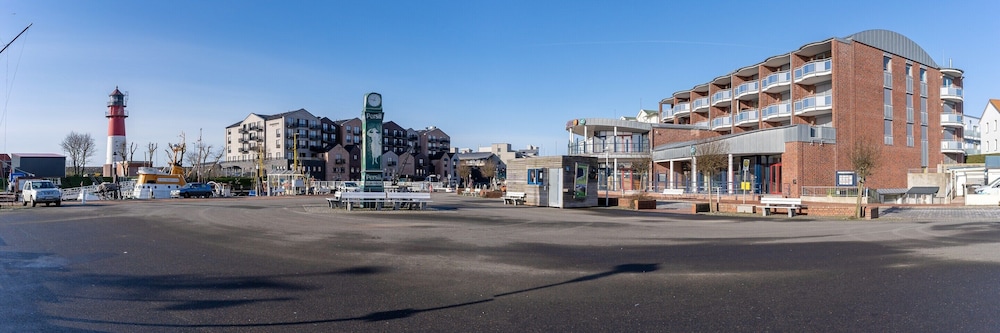 Apartment in Busum With Harbor Views