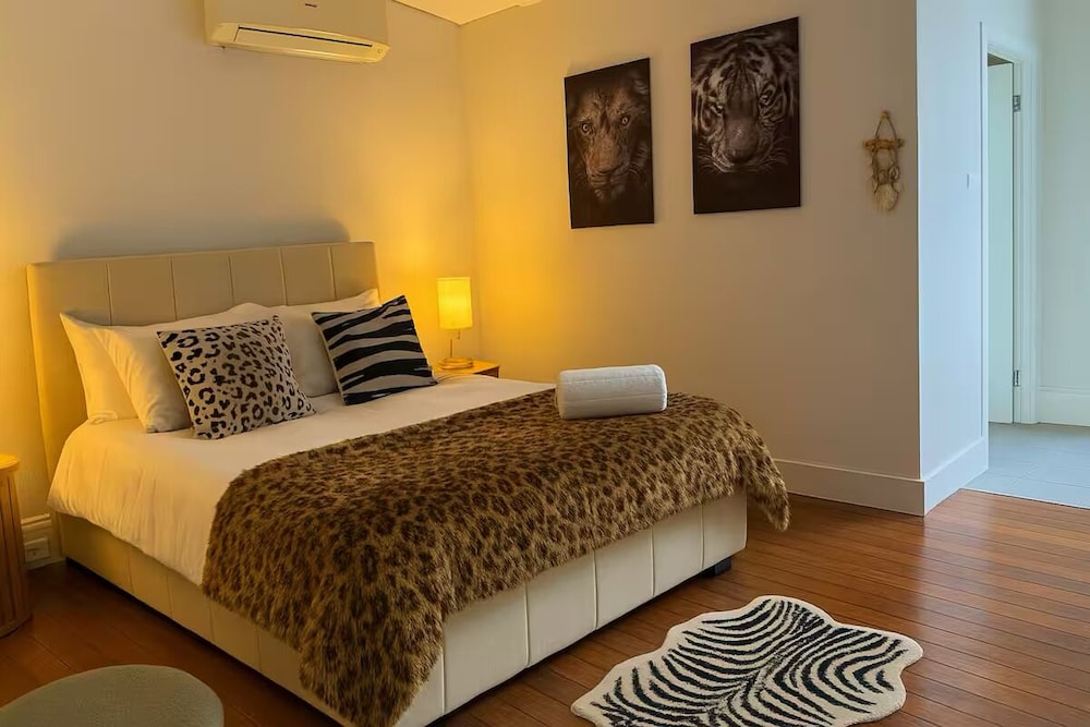 The Flintstones Luxury Stone Stay
