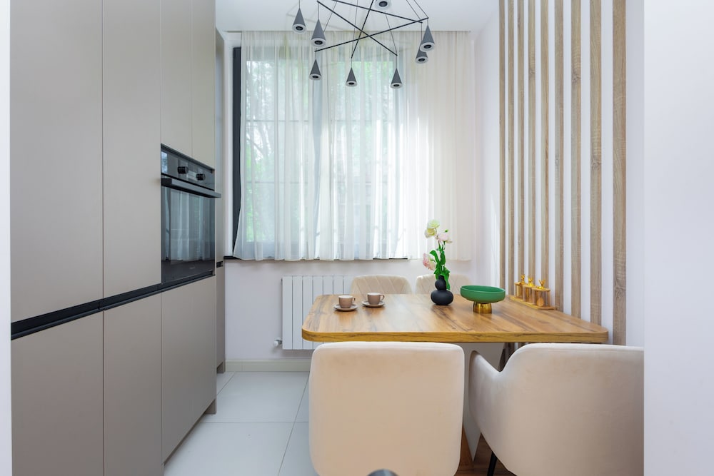 Apartment by Luxe Group ZA222