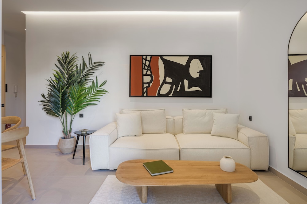 Acropolis Loom Suite