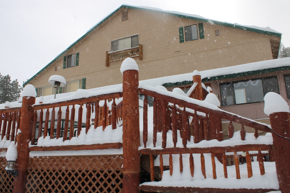 Edelweiss Resort and Restaurant view 3