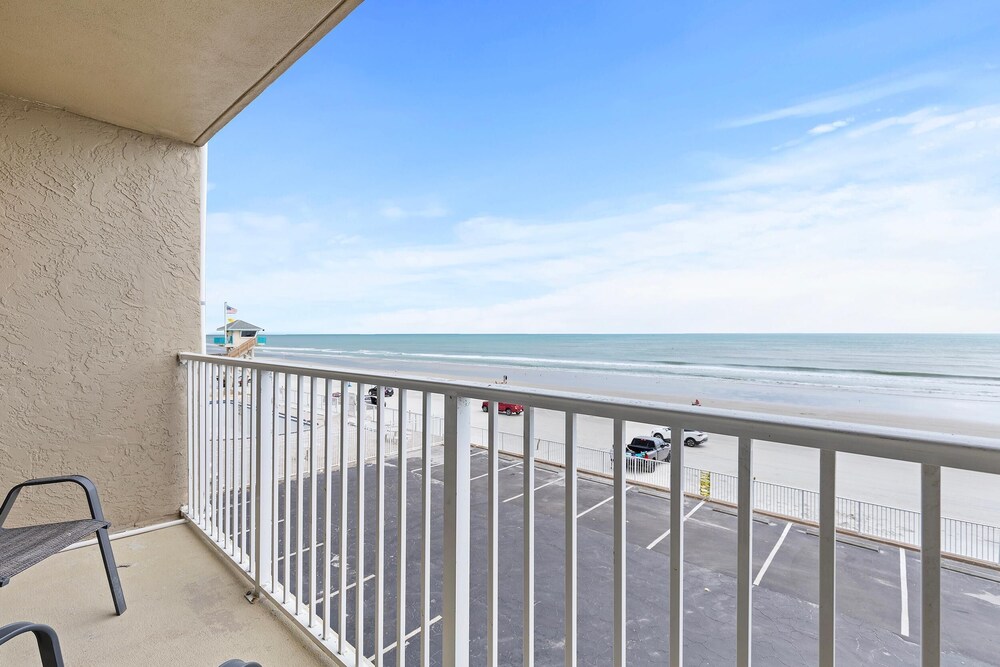 Pirates Cove 221