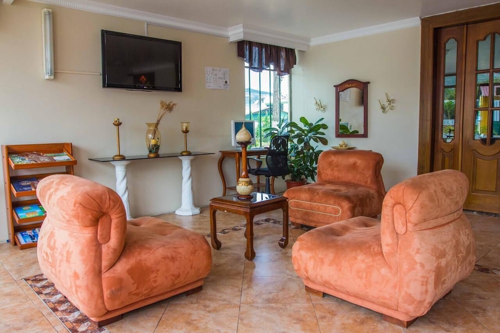Hosteria El Cano view 2