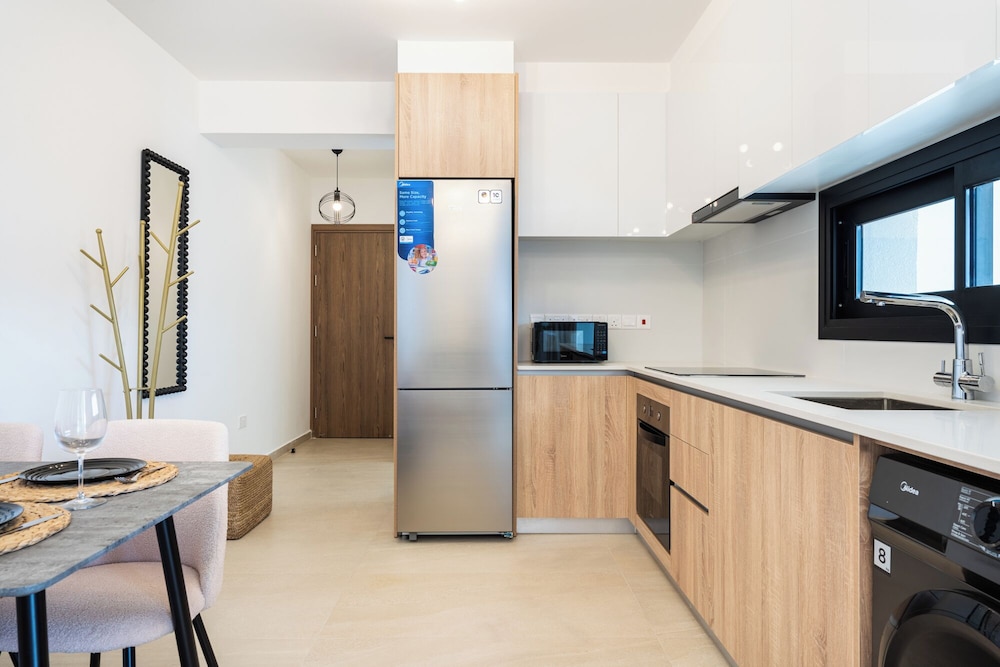 Jas Living Apts & Balconies in Larnaca