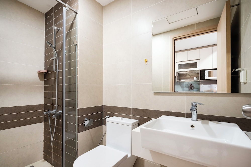 Amazing CBD Rivergate Apartment & Pool