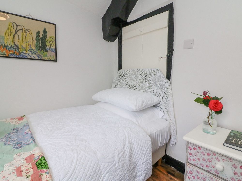 Blackbird Cottage