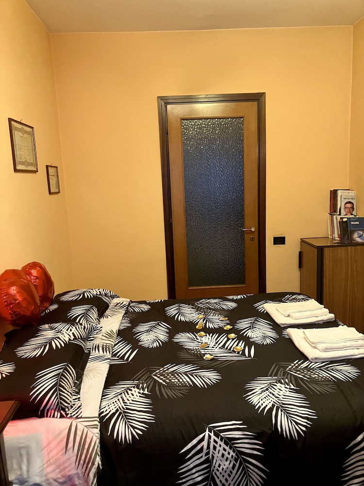 Rachele Charming House in Heart of Rome