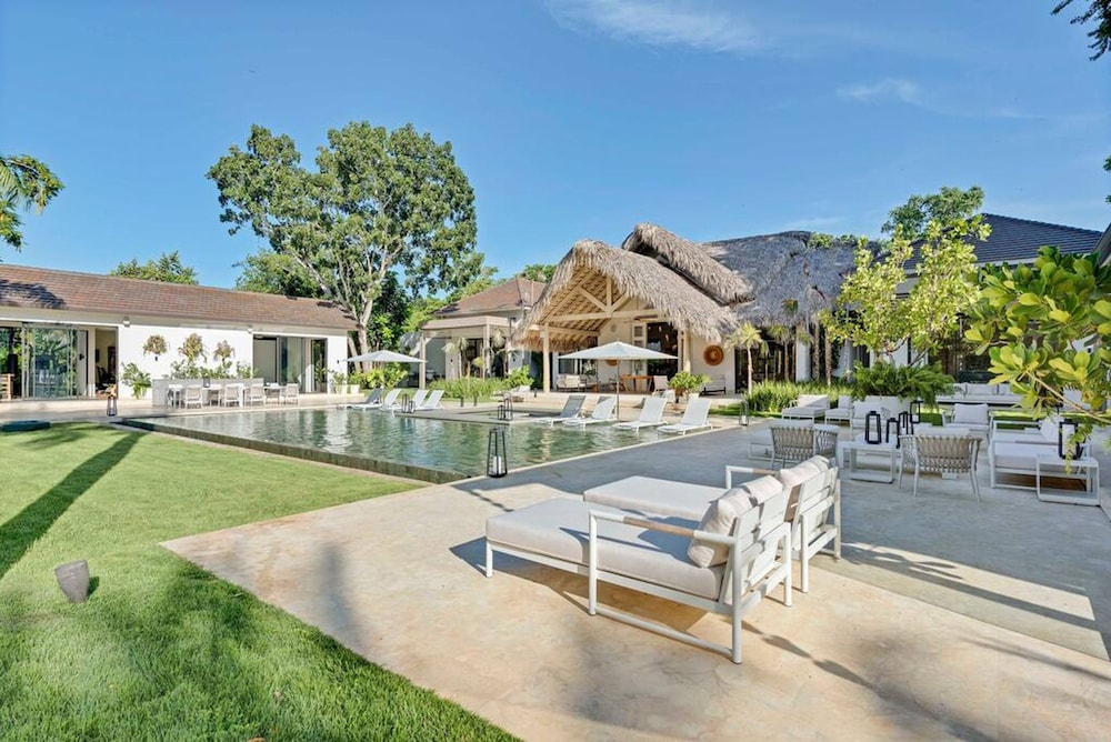 Casa Cana Luxury Tropical Villa in Casa de Campo