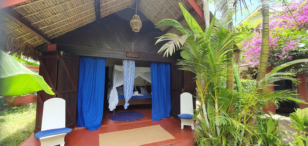 Ravoraha Ecolodge