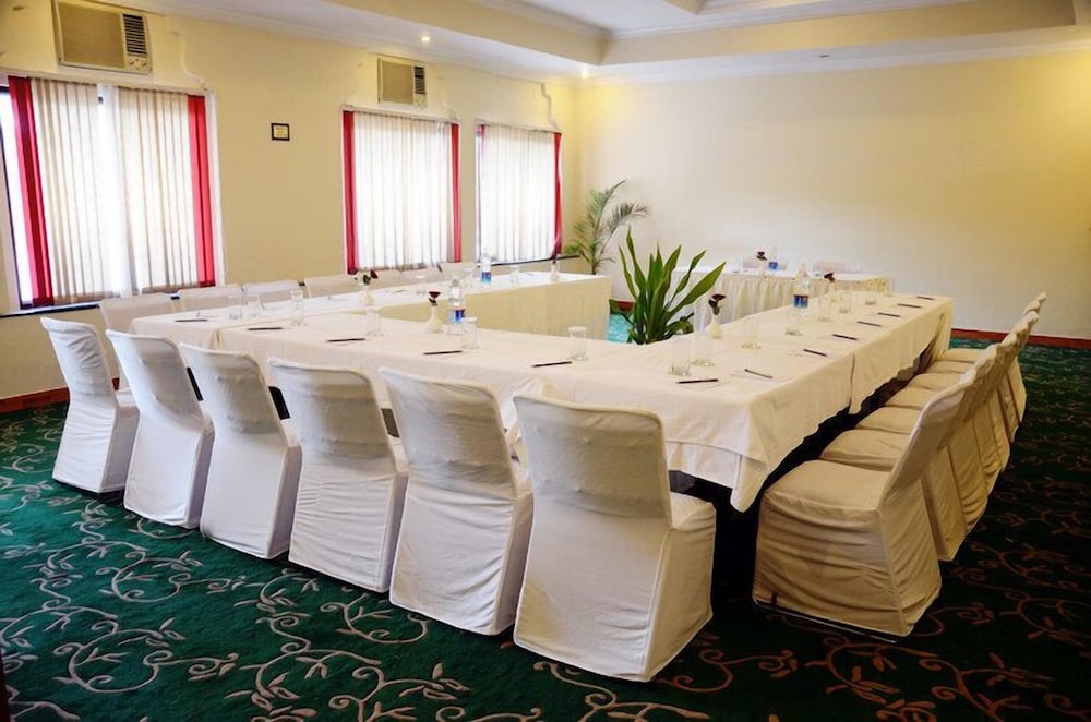 meeting & event spaces