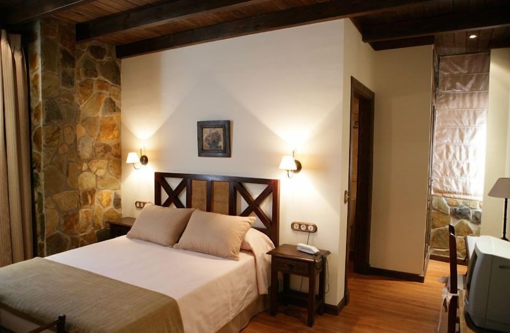 Hostal Dosca photo 4
