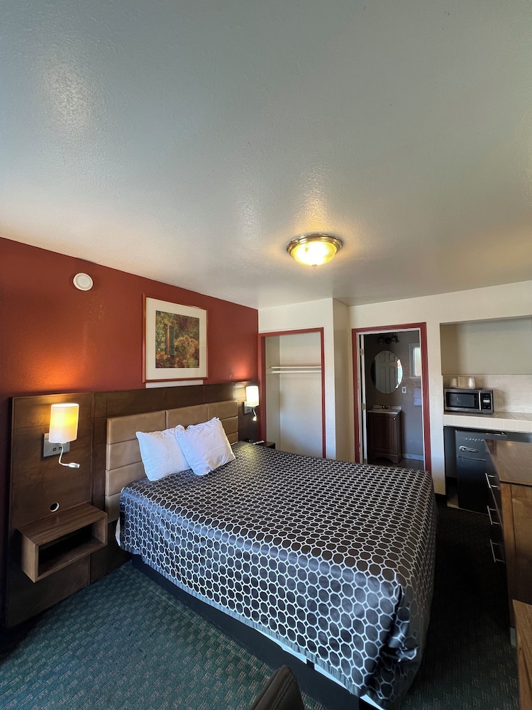 Budget inn
