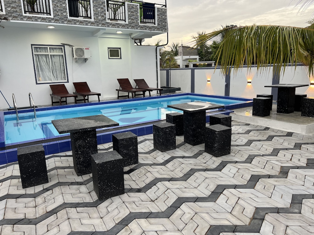 Blue Diamond Resort view 4