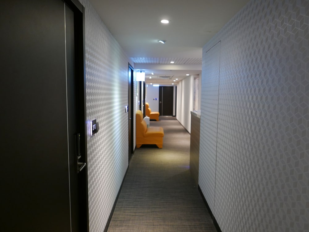 Ours Inn II