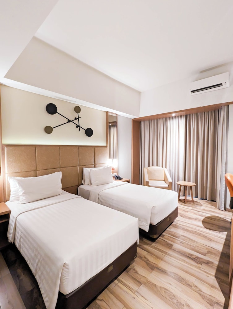 Astanaraya Suites Hotel