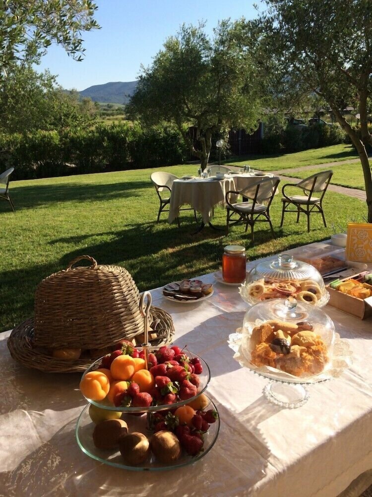 Photo 28
