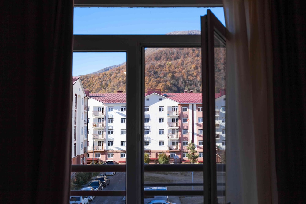 More Apartments na Estonskoy 37 k 8