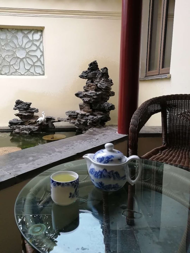 Lianyungang Donghai Shisu Onsen Villa