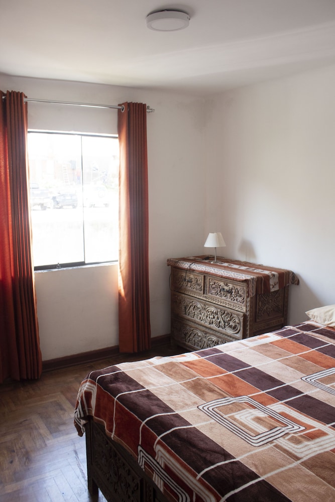 Guest House Yuraq Wasi view 3