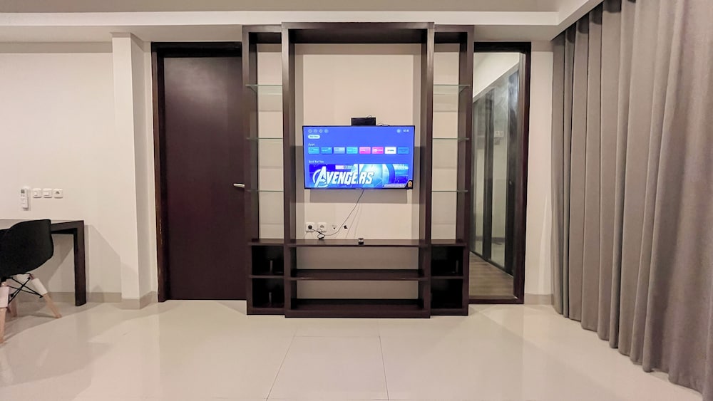 Modern And Stylish 2Br (No Kitchen) Apartment At Skales Residence Nusa Dua Bali