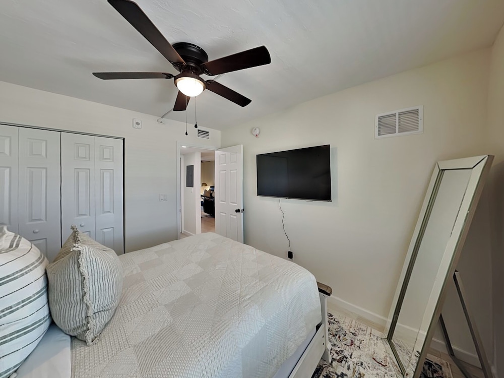 Seaside 3 by Distinctive Beach Rentals