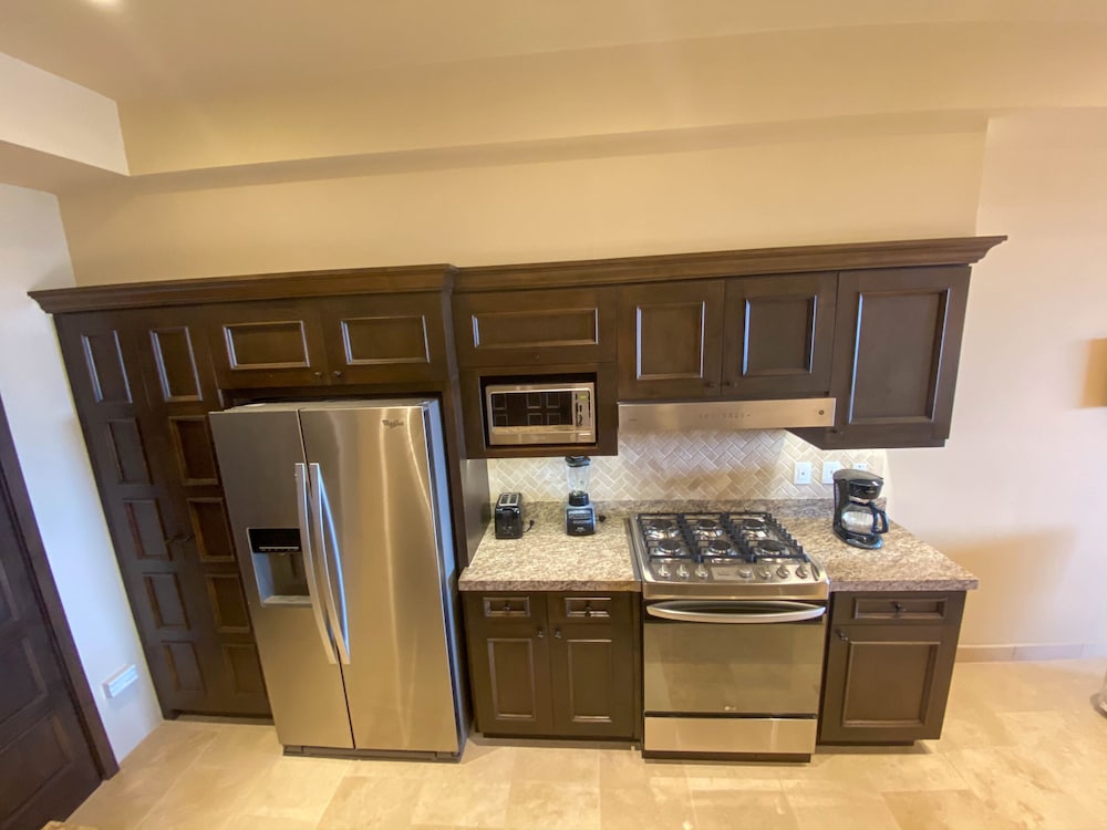 Quivira Los Cabos Condos & Homes - Vacation Rentals