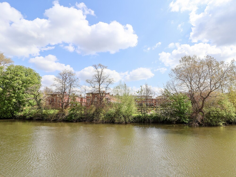 122 The Old Meadow