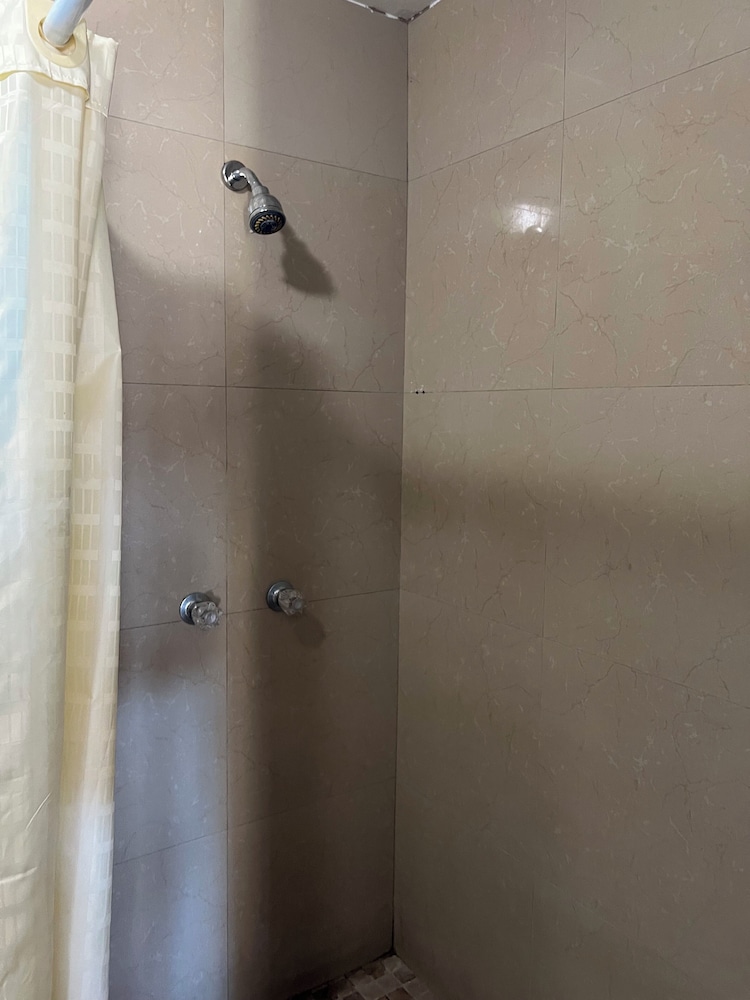 Sai Park Motel